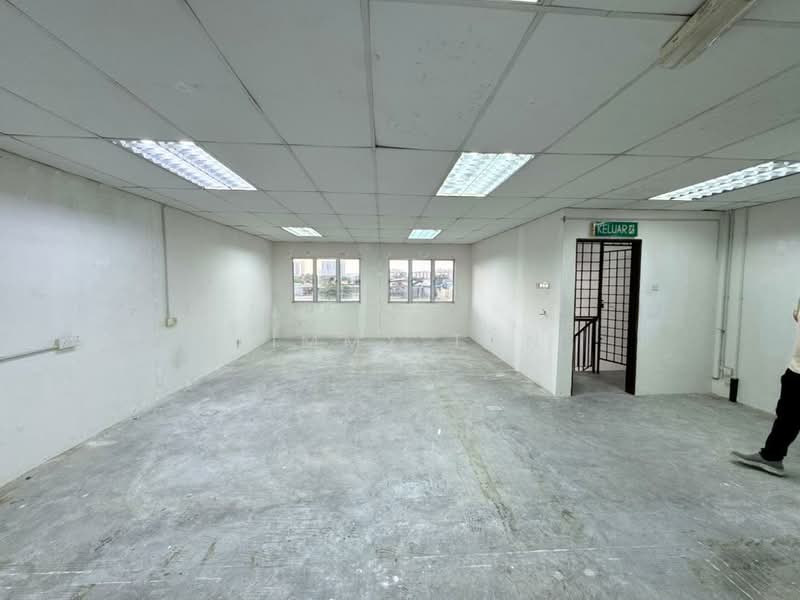 Factory for Rent in Puchong (Selangor) - Jimmy Tan - Interior - PropertyGuru.com.my
