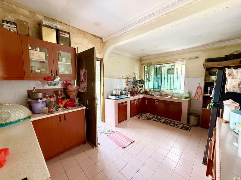 Rumah Teres 1 Tingkat untuk Dijual di Taman Bandar Sunway (Petaling Jaya) - Ali Idris - Kitchen - PropertyGuru.com.my