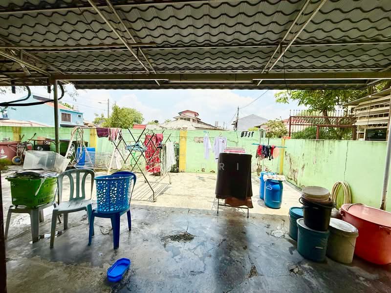 Rumah Teres 1 Tingkat untuk Dijual di Taman Bandar Sunway (Petaling Jaya) - Ali Idris - Exterior - PropertyGuru.com.my