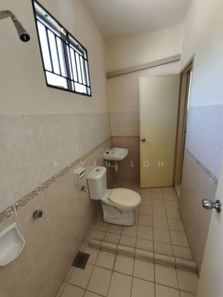 Rumah Teres 2 Tingkat untuk Dijual di Taman Cheras Idaman (Cheras) - Alvin Loh - Bathroom - PropertyGuru.com.my