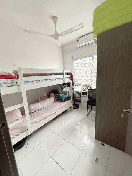 Pangsapuri untuk Dijual di Residensi Alam Damai (PR1MA @ Alam Damai) - Maznee Realtor - Bedroom - PropertyGuru.com.my