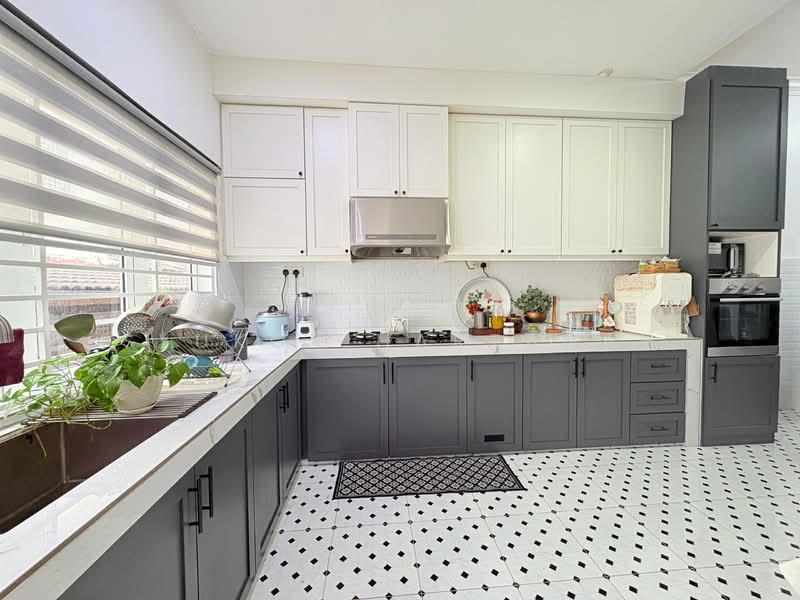 Rumah Teres 2 Tingkat untuk Dijual di Bukit Bandaraya (Shah Alam) - Syukor Hartanah - Kitchen - PropertyGuru.com.my