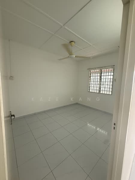 Rumah Flat untuk Dijual di Gat Lebuh Macallum - Kaze Kang - PropertyGuru.com.my