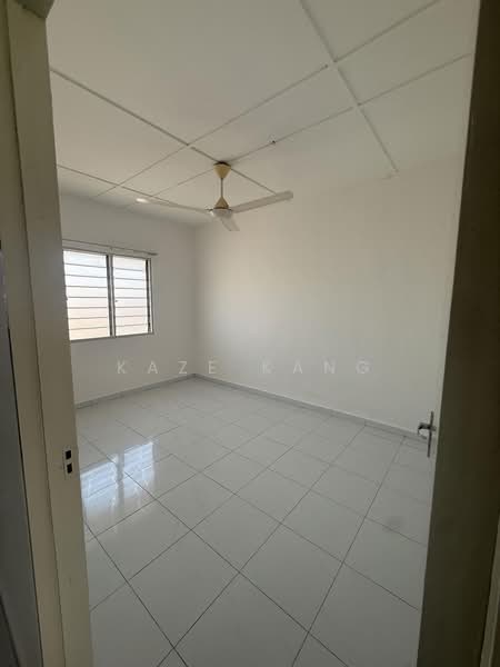 Rumah Flat untuk Dijual di Gat Lebuh Macallum - Kaze Kang - PropertyGuru.com.my
