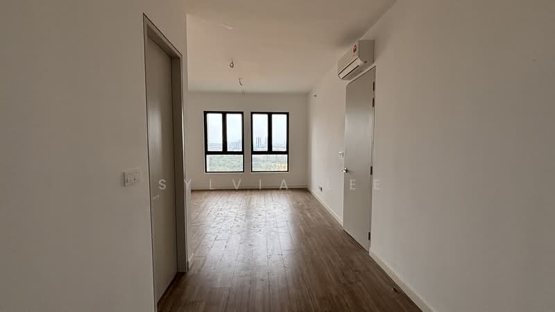 Service Residence for Sale at The Pulse Residence - Sylvia Lee - Master Bedroom - PropertyGuru.com.my
