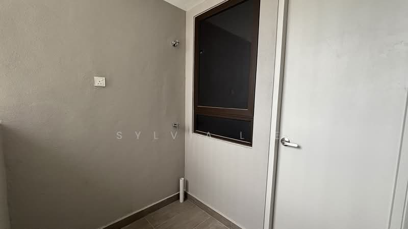 Service Residence for Sale at The Pulse Residence - Sylvia Lee - Yard - PropertyGuru.com.my