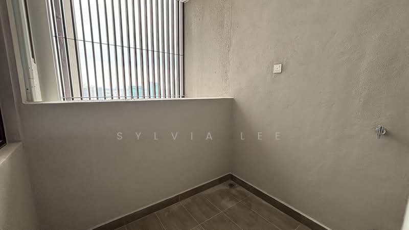 Service Residence for Sale at The Pulse Residence - Sylvia Lee - Yard - PropertyGuru.com.my