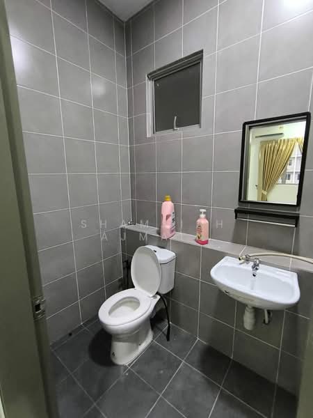 Pangsapuri untuk Dijual di Idaman Abadi - SHAMSIAH AJMAIN - Bathroom - PropertyGuru.com.my