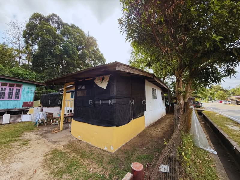 Residential Land for Sale in Kuala Terengganu (Terengganu) - Alias Bin Mohamad - Exterior - PropertyGuru.com.my