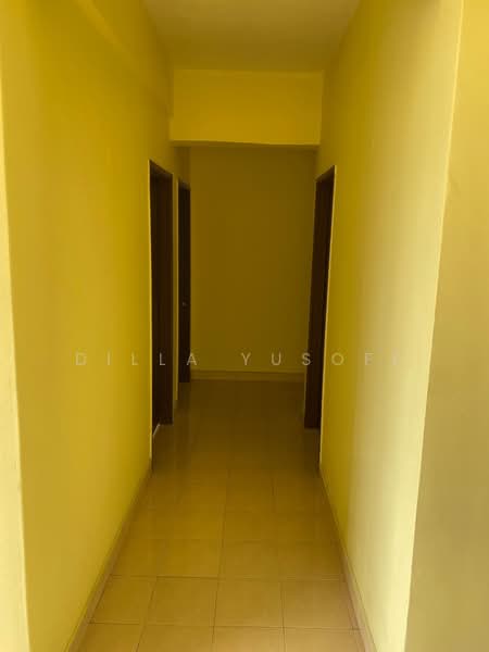 Kondominium untuk Dijual di Putra Intan - DILLA YUSOFF - Corridor - PropertyGuru.com.my