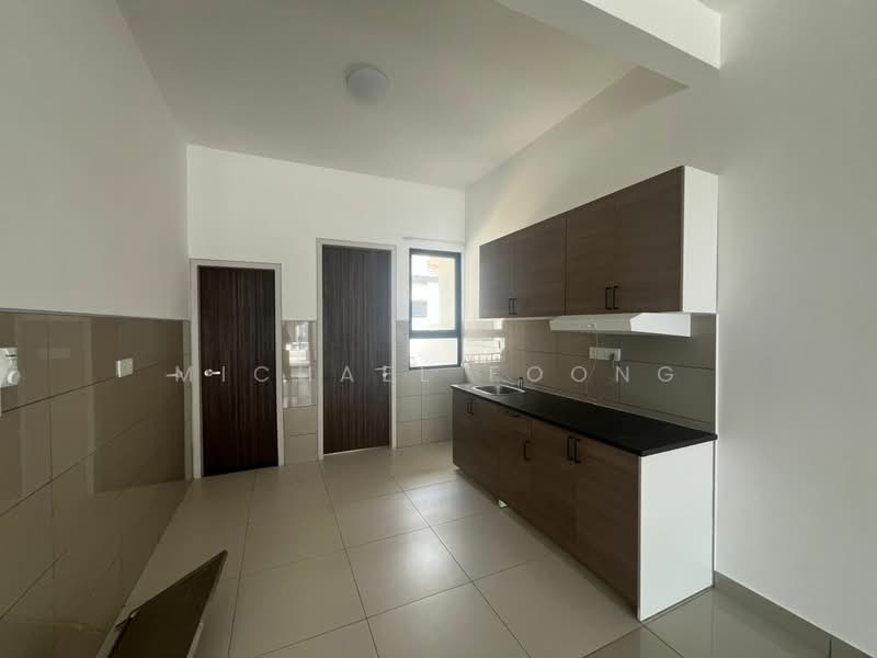Rumah Teres 2 Tingkat untuk Dijual di Shah Alam (Selangor) - Michael Foong - Kitchen - PropertyGuru.com.my