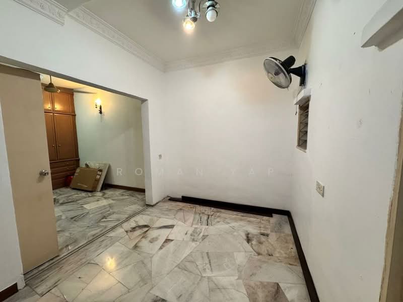 Rumah Berkembar untuk Dijual di Rawang (Selangor) - Roman Yap - PropertyGuru.com.my