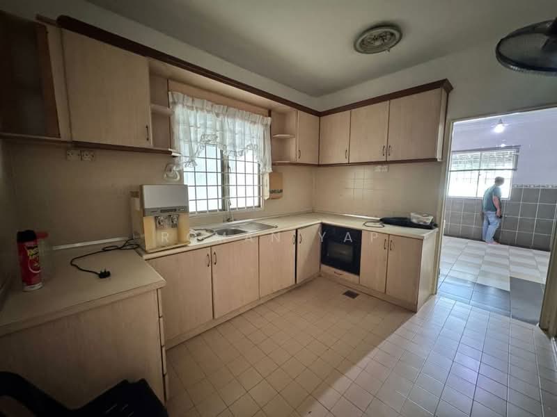 Rumah Berkembar untuk Dijual di Rawang (Selangor) - Roman Yap - PropertyGuru.com.my