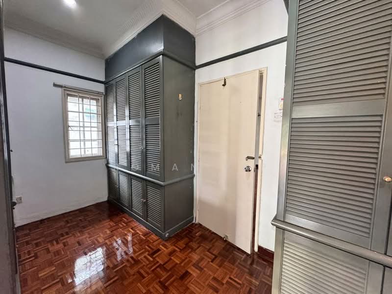 Rumah Berkembar untuk Dijual di Rawang (Selangor) - Roman Yap - PropertyGuru.com.my