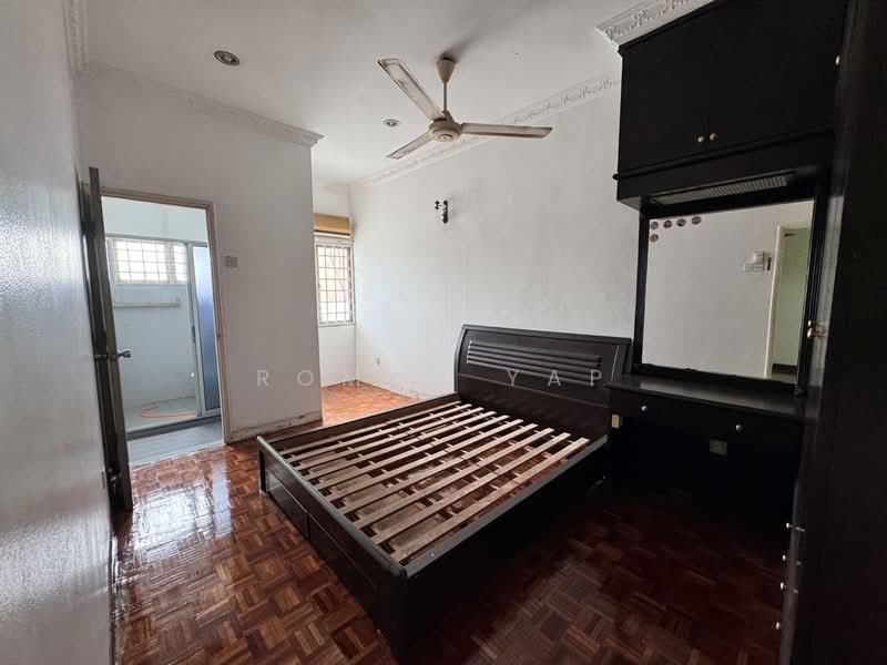 Rumah Berkembar untuk Dijual di Rawang (Selangor) - Roman Yap - PropertyGuru.com.my