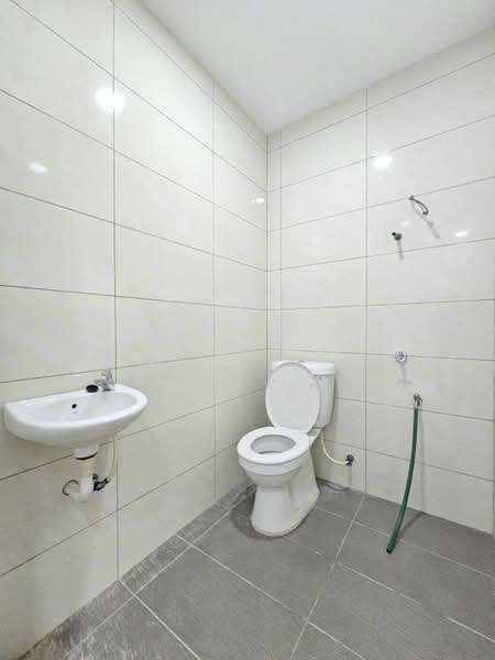 Bungalow for Sale in Lima Kedai (Skudai) - Wallace Ang - Bathroom - PropertyGuru.com.my