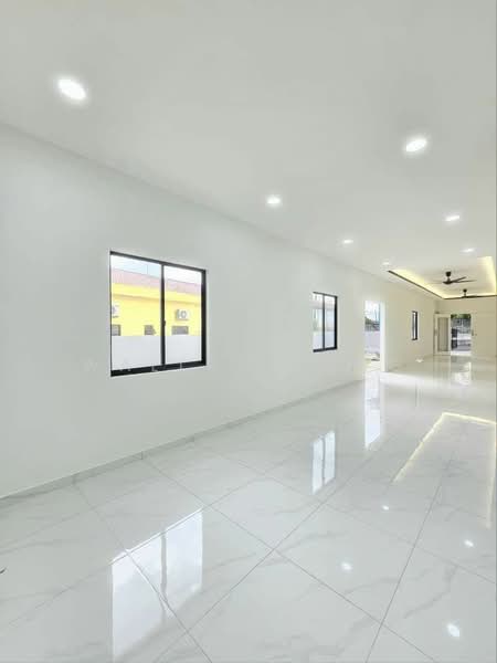 Bungalow for Sale in Lima Kedai (Skudai) - Wallace Ang - Living Room - PropertyGuru.com.my
