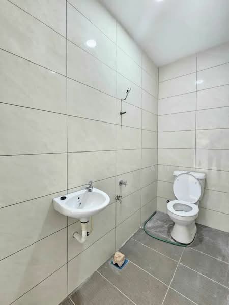 Bungalow for Sale in Lima Kedai (Skudai) - Wallace Ang - Bathroom - PropertyGuru.com.my