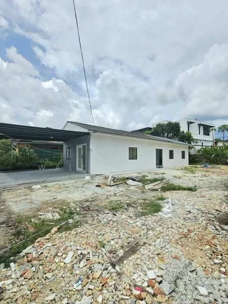 Bungalow for Sale in Lima Kedai (Skudai) - Wallace Ang - Exterior - PropertyGuru.com.my