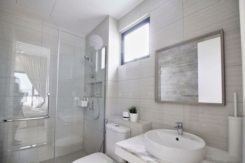 Service Residence for Sale at Bayberry @ Tropicana Gardens - Rachel Ho - Bathroom - PropertyGuru.com.my