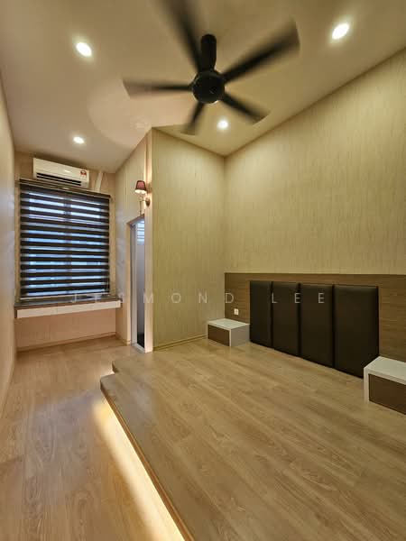 2-storey Terraced House for Rent in Austin Crest (Johor Bahru) - Jesmond Lee - Bedroom - PropertyGuru.com.my