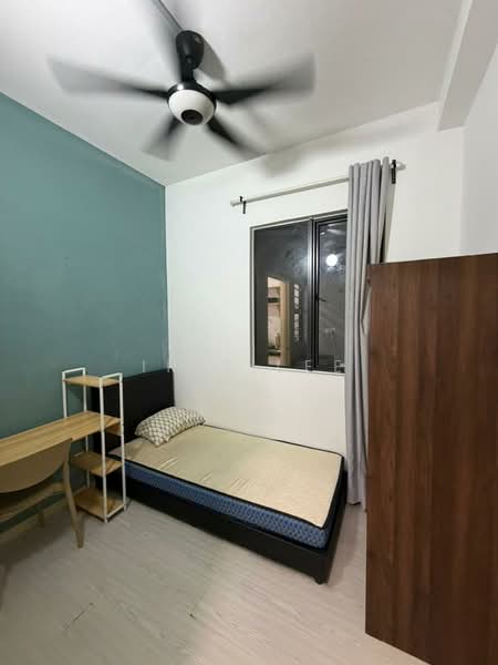 Kondominium untuk Disewa di The Hamilton - Iris Lee - Bedroom - PropertyGuru.com.my