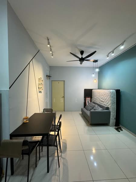 Kondominium untuk Disewa di The Hamilton - Iris Lee - Living Room - PropertyGuru.com.my