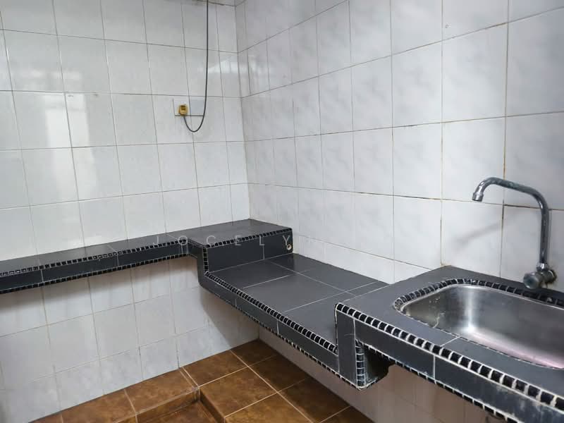 Townhouse for Rent in Pandan Indah (Ampang) - Jocelyn Ho - Kitchen - PropertyGuru.com.my