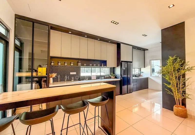 Rumah Teres 2 Tingkat untuk Dijual di Seksyen 7 (Shah Alam) - Thony Tan - Kitchen - PropertyGuru.com.my