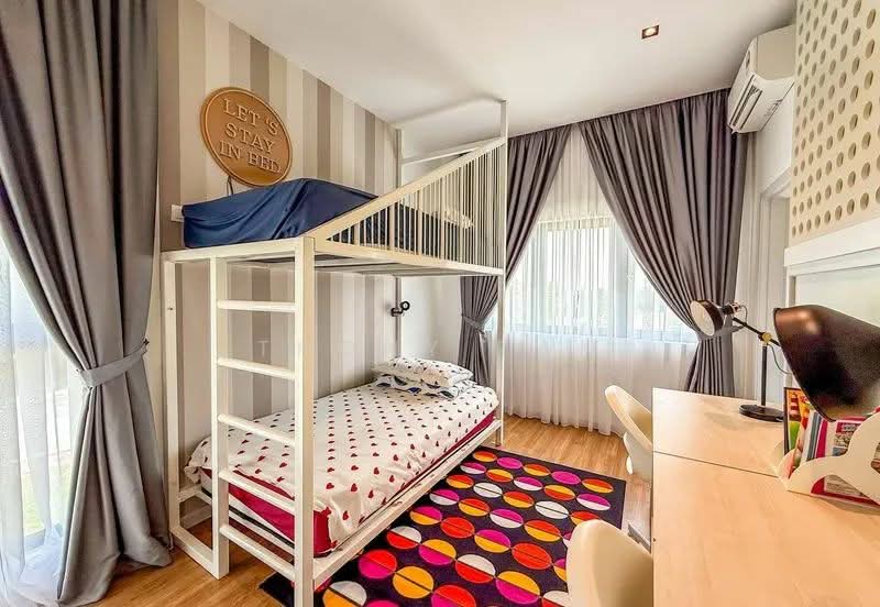 Rumah Teres 2 Tingkat untuk Dijual di Seksyen 7 (Shah Alam) - Thony Tan - Bedroom - PropertyGuru.com.my