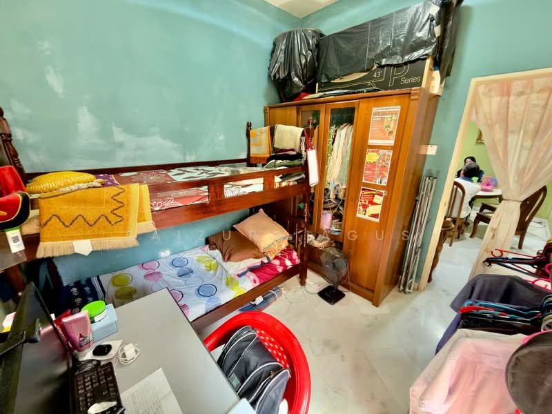 Rumah Bandar untuk Dijual di Alam Damai (Cheras) - Baizura Agus - Bedroom - PropertyGuru.com.my