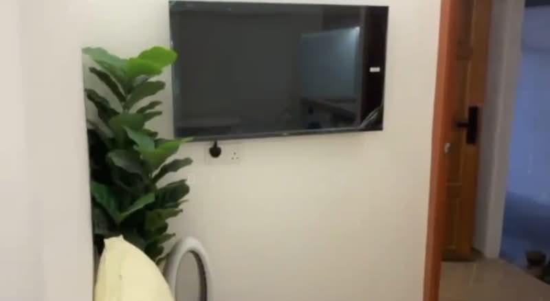 Untuk Disewa - Gat Lebuh Noordin Flat