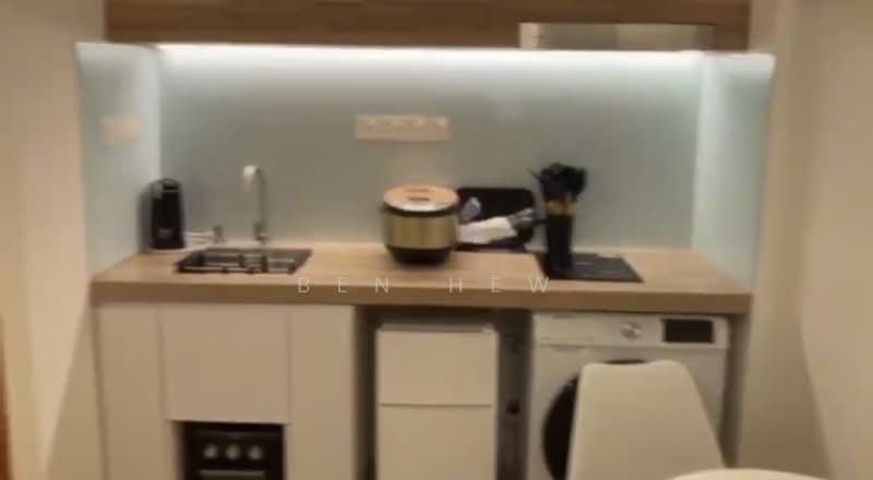 Untuk Disewa - Gat Lebuh Noordin Flat