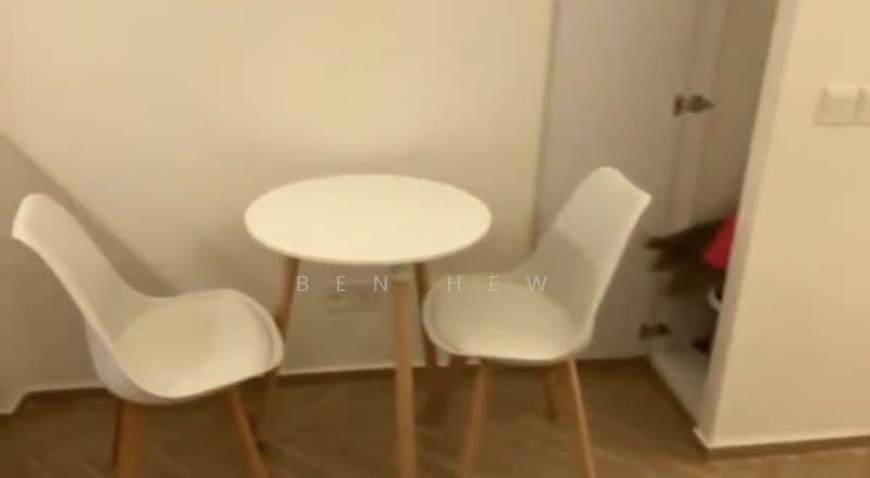 Untuk Disewa - Gat Lebuh Noordin Flat