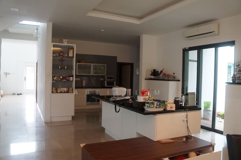 Bungalow for Sale in Seksyen U9 (Shah Alam) - Abbie Lim - Kitchen - PropertyGuru.com.my