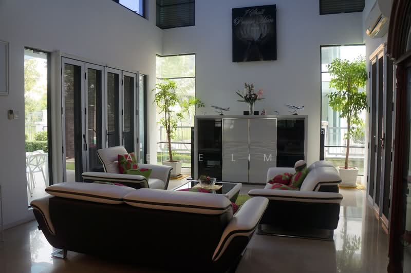 Bungalow for Sale in Seksyen U9 (Shah Alam) - Abbie Lim - Living Room - PropertyGuru.com.my