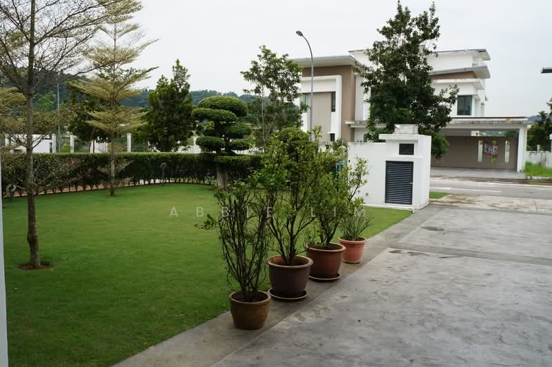 Bungalow for Sale in Seksyen U9 (Shah Alam) - Abbie Lim - Exterior - PropertyGuru.com.my