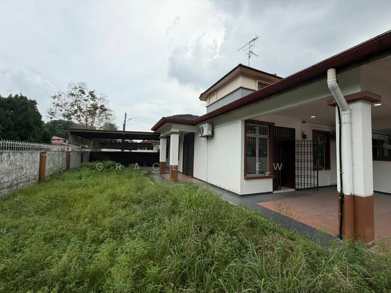 Rumah Teres 1 Tingkat untuk Disewa di Taman Setia Indah (Tebrau) - Grace Chiew - Exterior - PropertyGuru.com.my