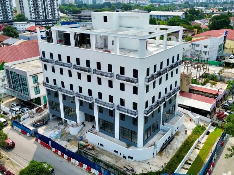 Shop / Office for Sale in Taman Ampang Utama (Ampang) - Najah Kadir - PropertyGuru.com.my