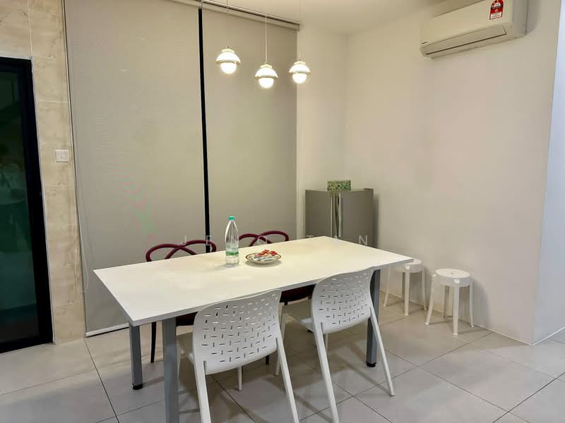 Condominium for Rent at De Loft Residence - Jeno Tan - Dining Room - PropertyGuru.com.my