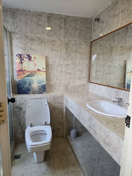 Rumah Teres 2 Tingkat untuk Disewa di Sri Hartamas (Kuala Lumpur) - Jarrod Joshua - Bathroom - PropertyGuru.com.my