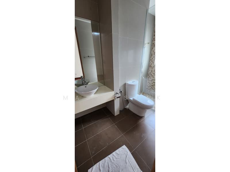 Kondominium untuk Dijual di Gaya Bangsar - Mass Ishak - Bathroom - PropertyGuru.com.my
