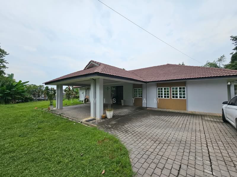Bungalow for Sale in Country Heights (Kajang) - Lewis Tam - PropertyGuru.com.my