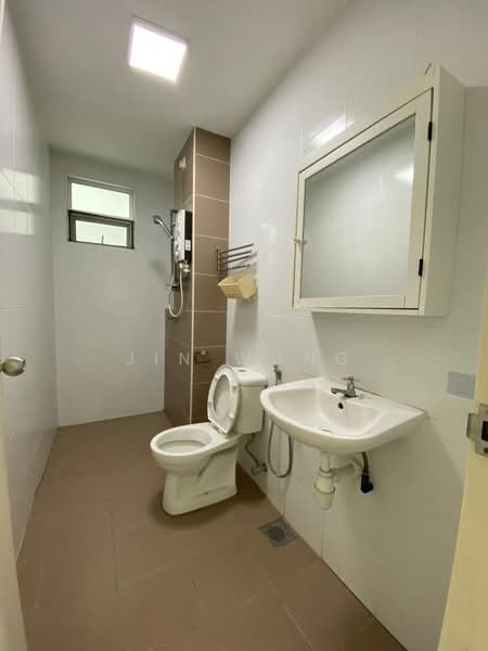 Condominium for Rent at Fairway Suites - Jin Wong - Bathroom - PropertyGuru.com.my