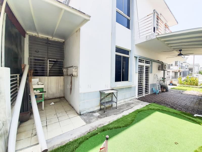 Semi-Detached House for Sale in Bandar Saujana Putra (Tanjong Duabelas) - Ilman Nahri - Exterior - PropertyGuru.com.my