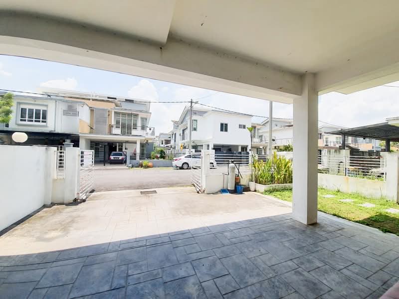 Semi-Detached House for Sale in Bandar Saujana Putra (Tanjong Duabelas) - Ilman Nahri - Exterior - PropertyGuru.com.my