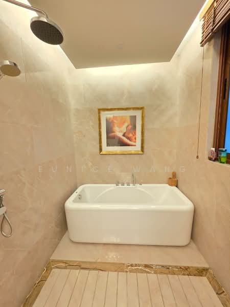 Rumah Banglo untuk Dijual di Diamond City (Semenyih) - Eunice Wang - Bathroom - PropertyGuru.com.my