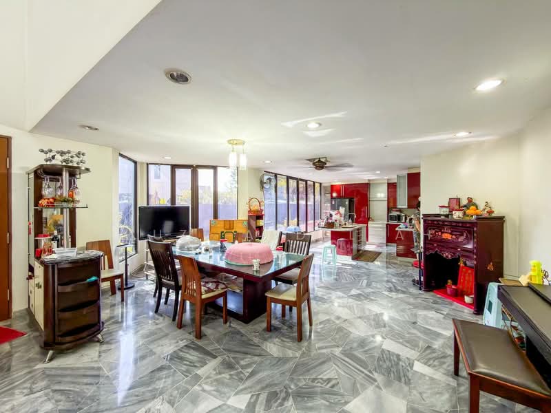 Bungalow for Sale in Taman Kanagapuram (Petaling Jaya) - Fauzi Abdullah - Dining Room - PropertyGuru.com.my