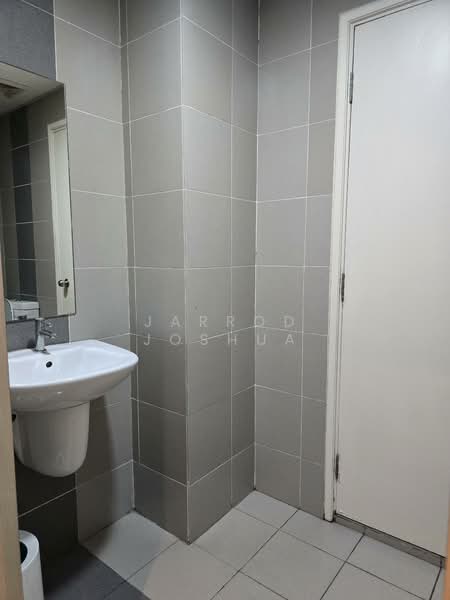Pejabat untuk Dijual di Mont Kiara (Kuala Lumpur) - Jarrod Joshua - Bathroom - PropertyGuru.com.my