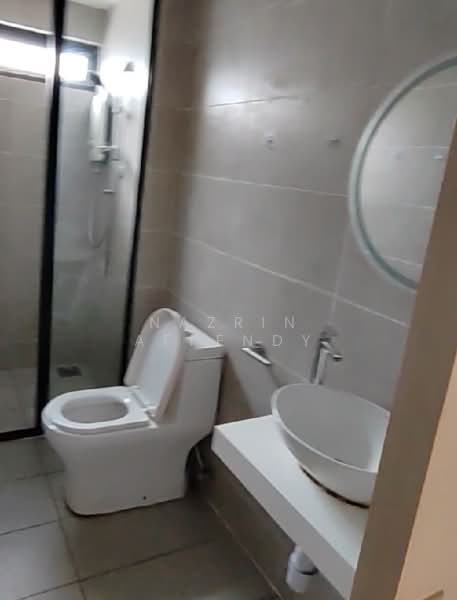 Servis Apartment untuk Disewa di Kampung Melayu Subang - Nazrin Affendy - Bathroom - PropertyGuru.com.my